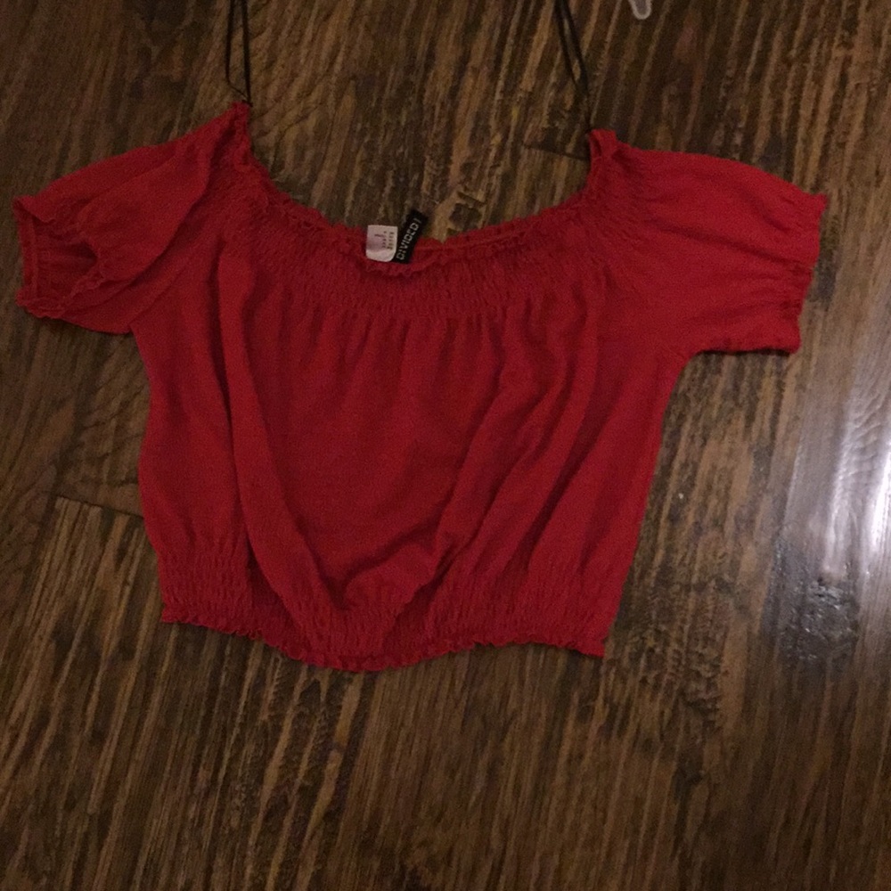H&M off the shoulder cinch crop top